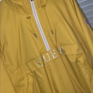 Guess windbreaker